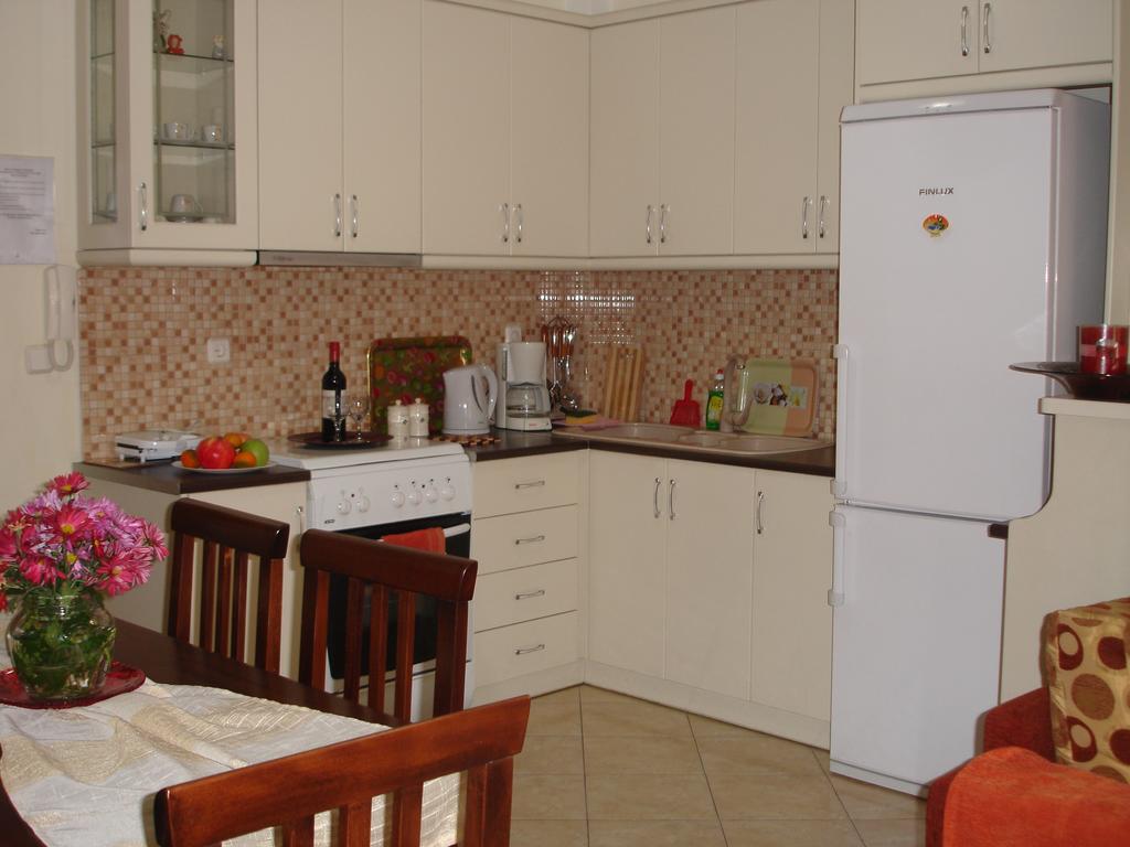 Kuri Apartment Sarandë エクステリア 写真